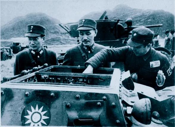 彭雪枫到是山西1936年11月，之前，阎锡山同共产党联系是先找从北平监狱找到以前