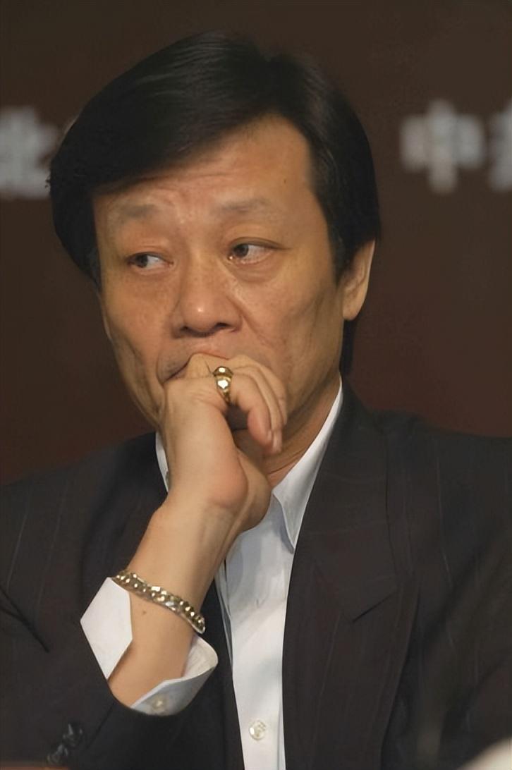 1996年，寇世勋把许黎丹带回家，对妻子说:“现在我离不开她，咱俩要么离婚，要么