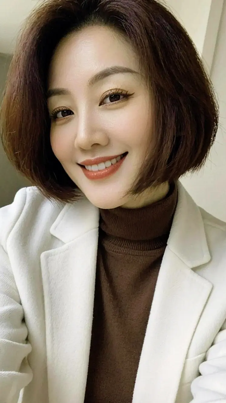 AI知性生活照 ai创作 伙伴计划广告分成玩法达人