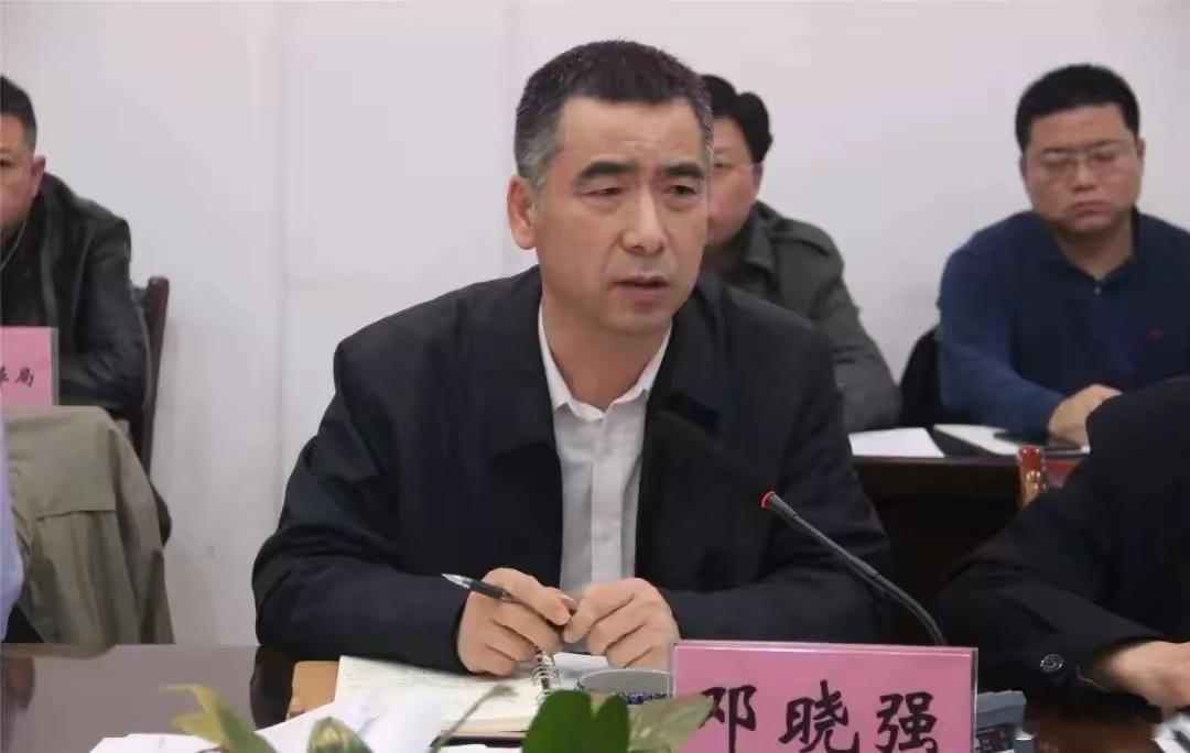 县委书记搞文旅项目投5.4亿烂尾16亿文旅项目烂尾，县委书记卷款跑路。唉，一届县
