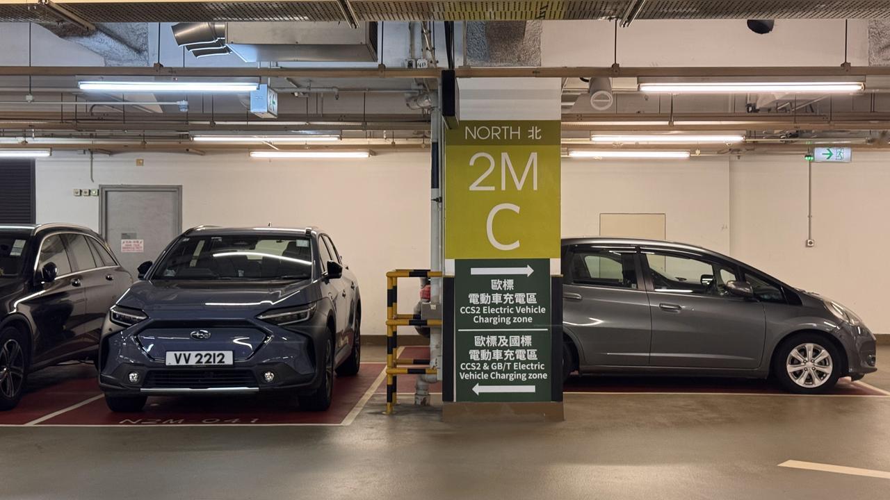 我们买不到的solterra……
在香港地区随处都可以遇见……
对我来说，心理落