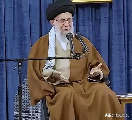 从2月28日到3月1日，仅仅三天时间就有包括最高领袖在内的41名核心高官遇害。