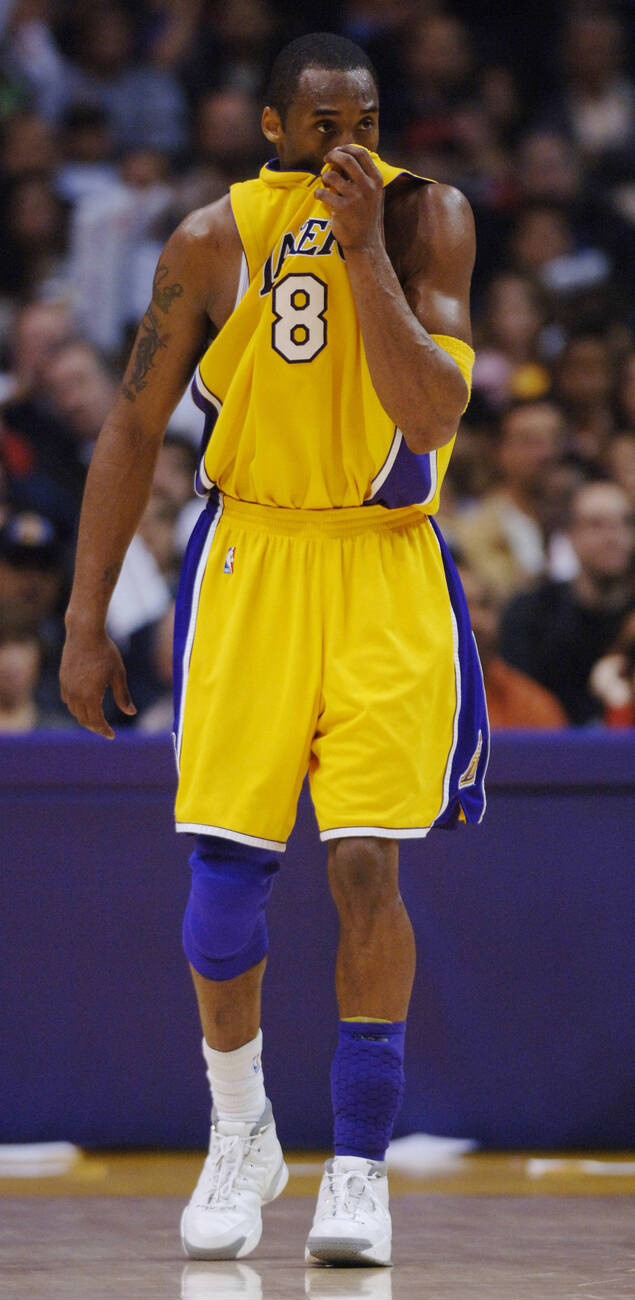 Kobe Bryant   Zoom Kobe 1 'White Shark' 