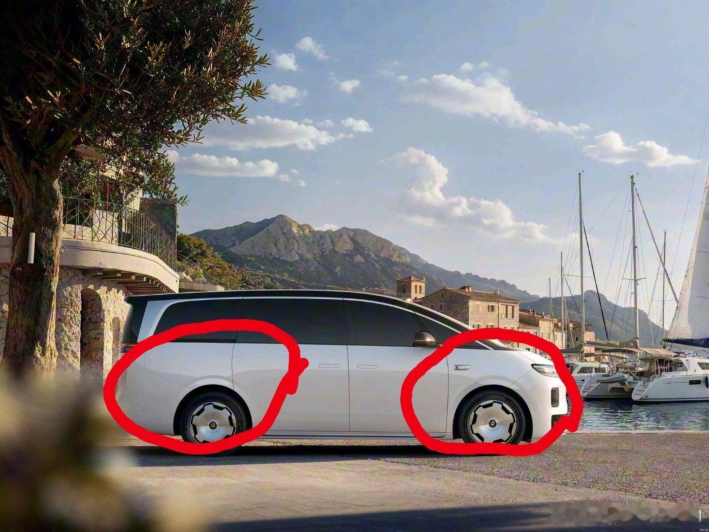 我很担忧零跑D99前后轮眉区域的光影发布会用的应该是展车公司手工做的，对造型的还