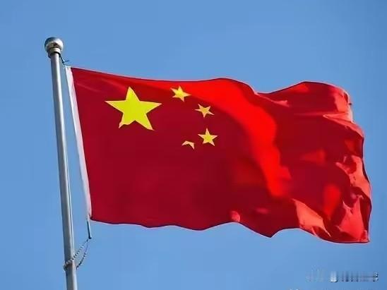 高规格安排中国。当地时间7月21日，中国外交部长抵达菲律宾马尼拉，在现场受到了各
