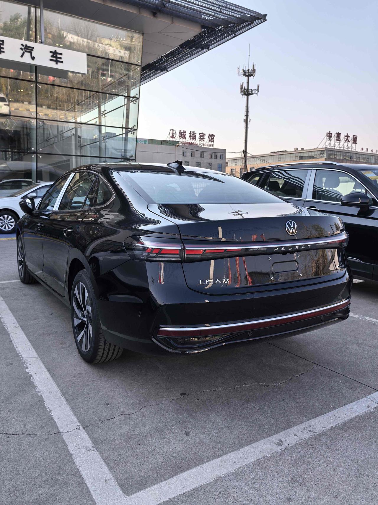 这台帕萨特Pro刚出来的时候，关注度确实不低，但现在讨论声量回落，其实挺正常。新