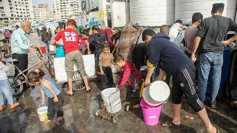 根据国际医疗慈善组织无国界医生（MSF）的一份报告，以色列已利用水资源作为武器和