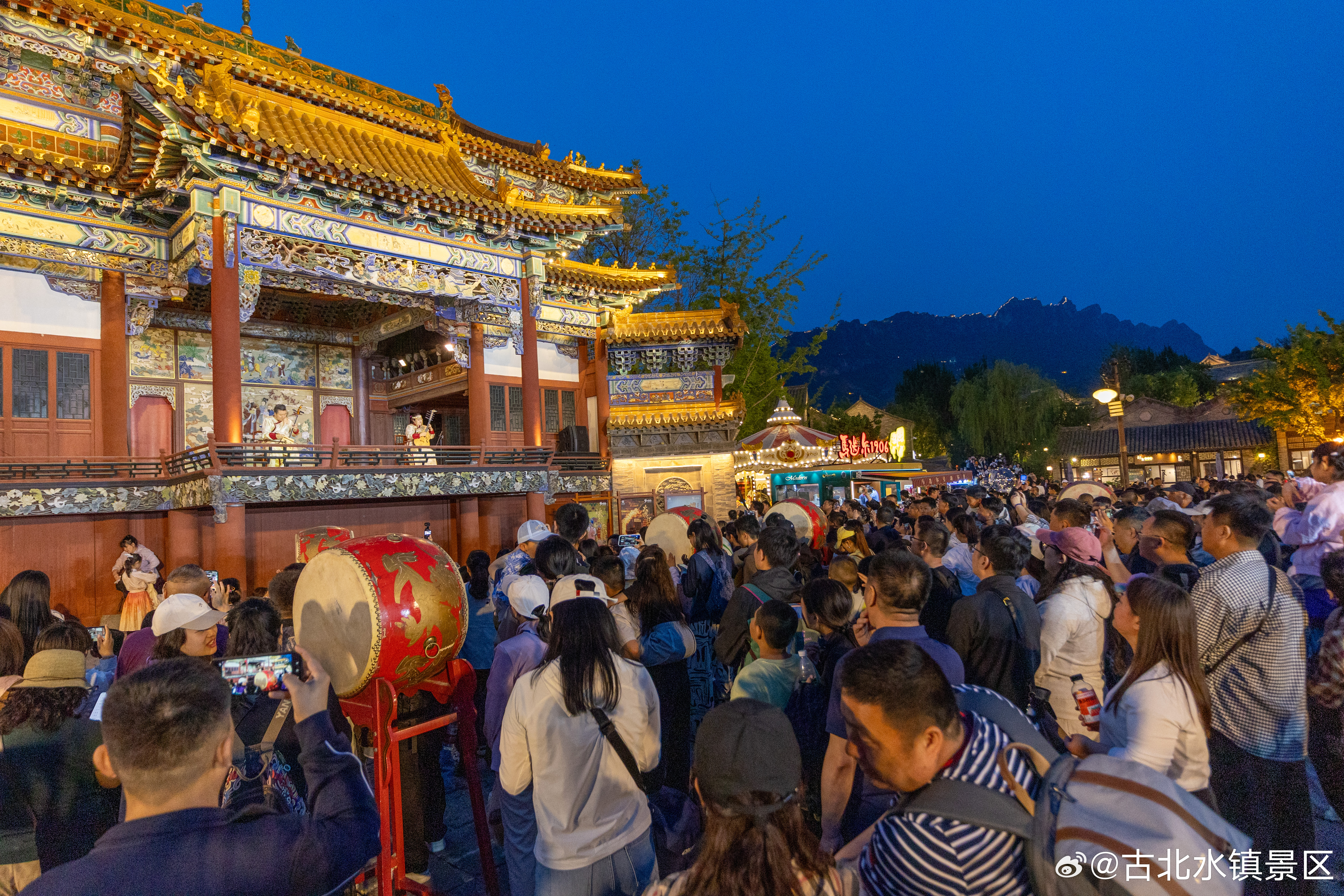 日子匆匆，烟火寻常白天全力以赴，夜晚好好安放晚安，宝子们~#古北水镇# #司马台