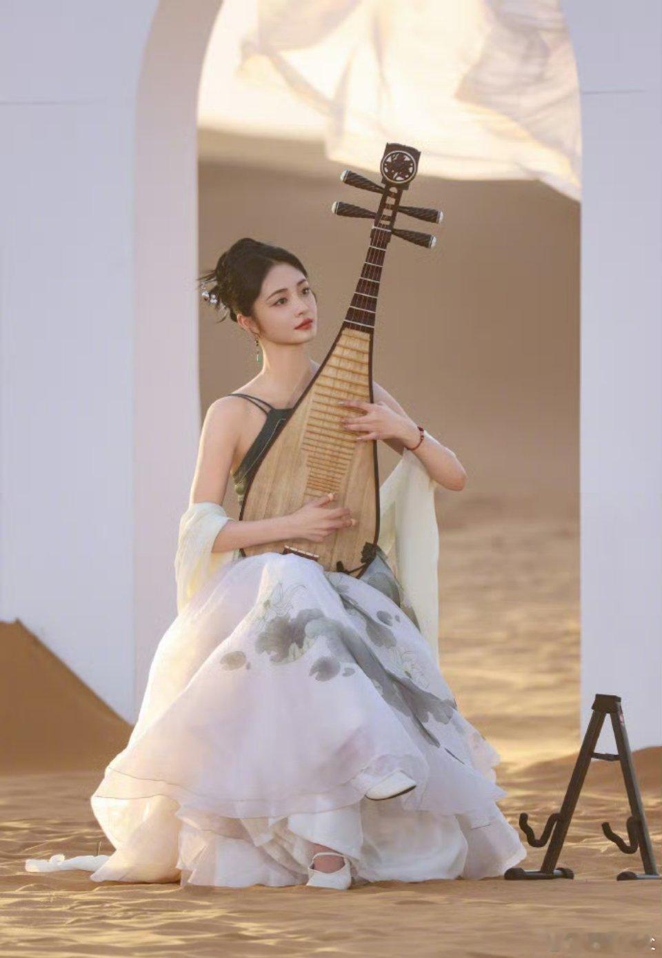 #范丞丞方回应#范丞丞难道不是演员吗 谈恋爱咋了 我喜欢的明星谈恋爱我肯定不会伤