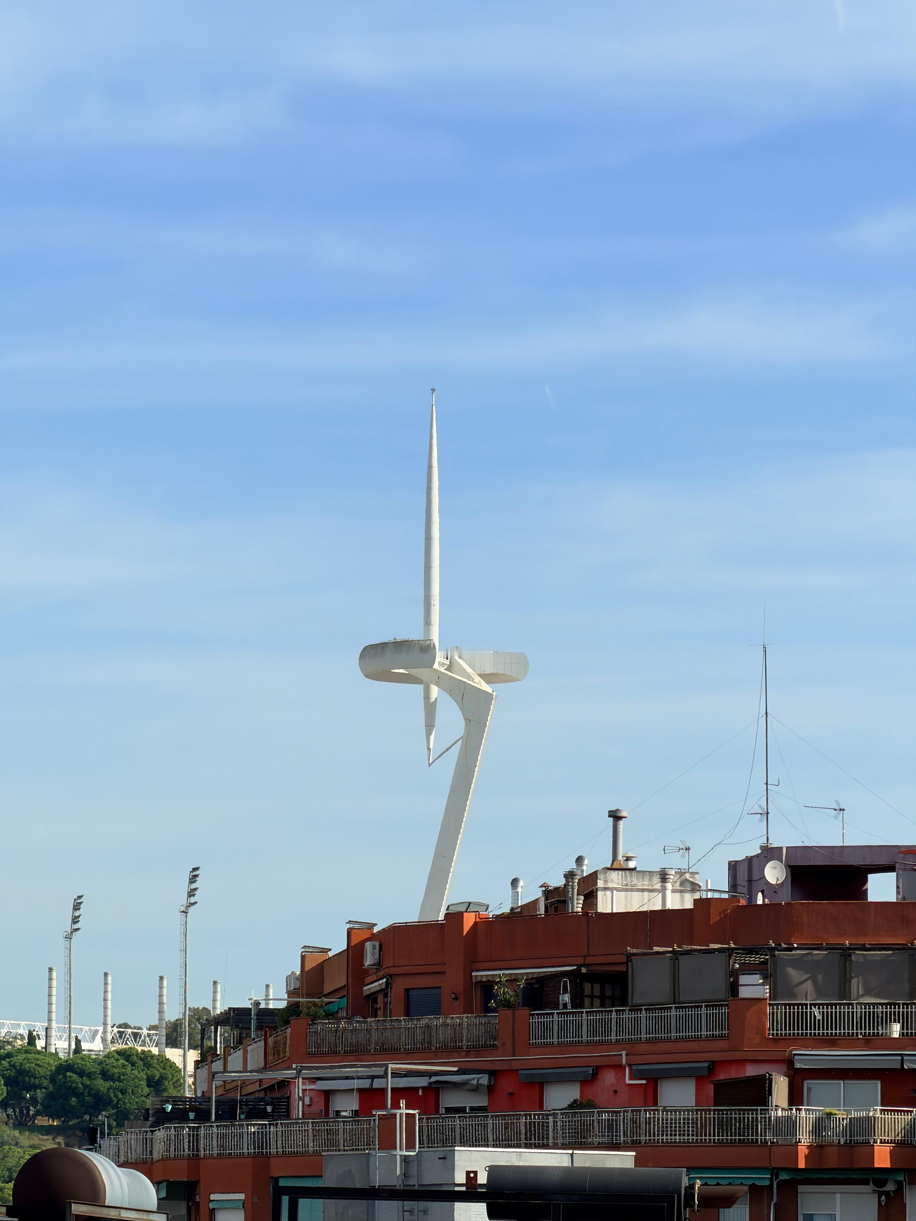 有没有家人知道巴塞罗那这个很酷的建筑是什么[拜托]  ​​​