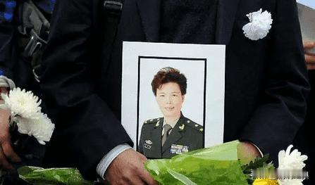 女排五连冠功臣，退役后58岁患癌离世，骨灰中发现多枚钢钉
陈招娣，这位女排国手的