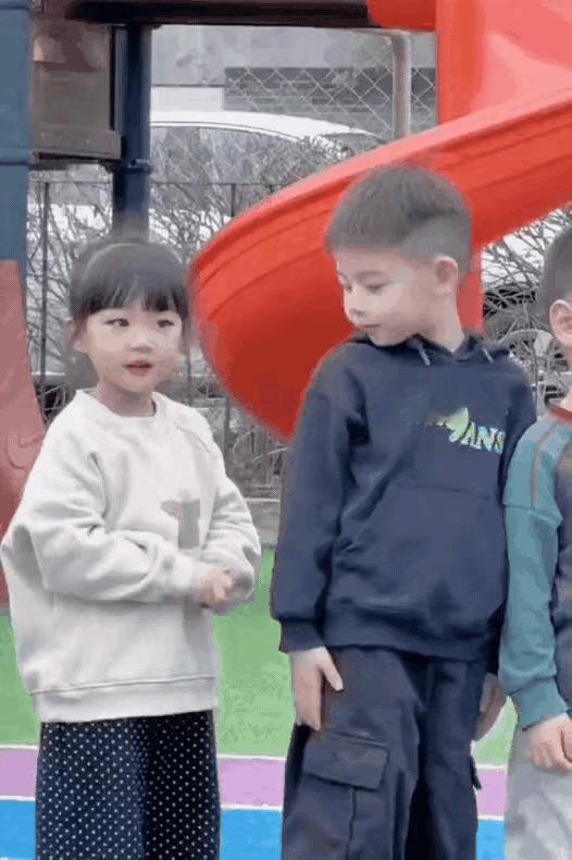 小小孩，你表现不错呦