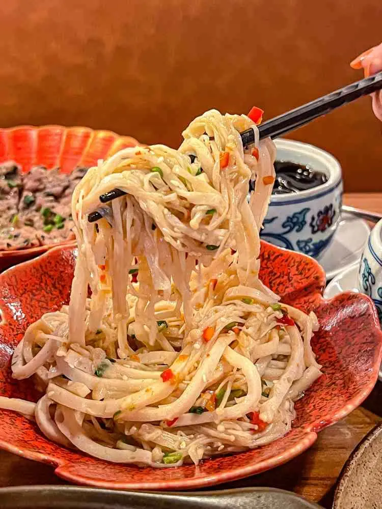 三伯公餐厅。三伯公餐厅