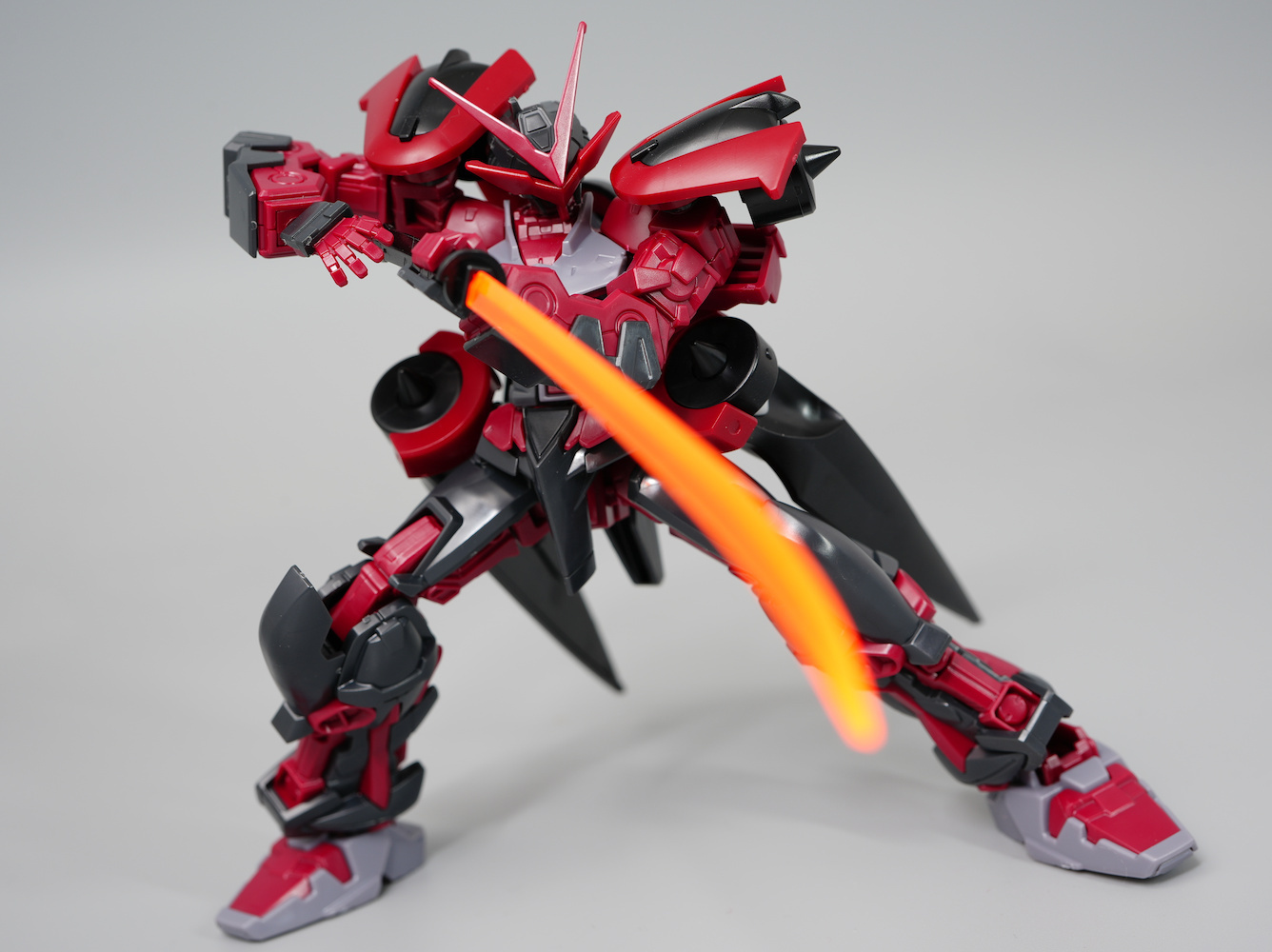 森野拓新混搭——反转红异端+猛男式高达模型