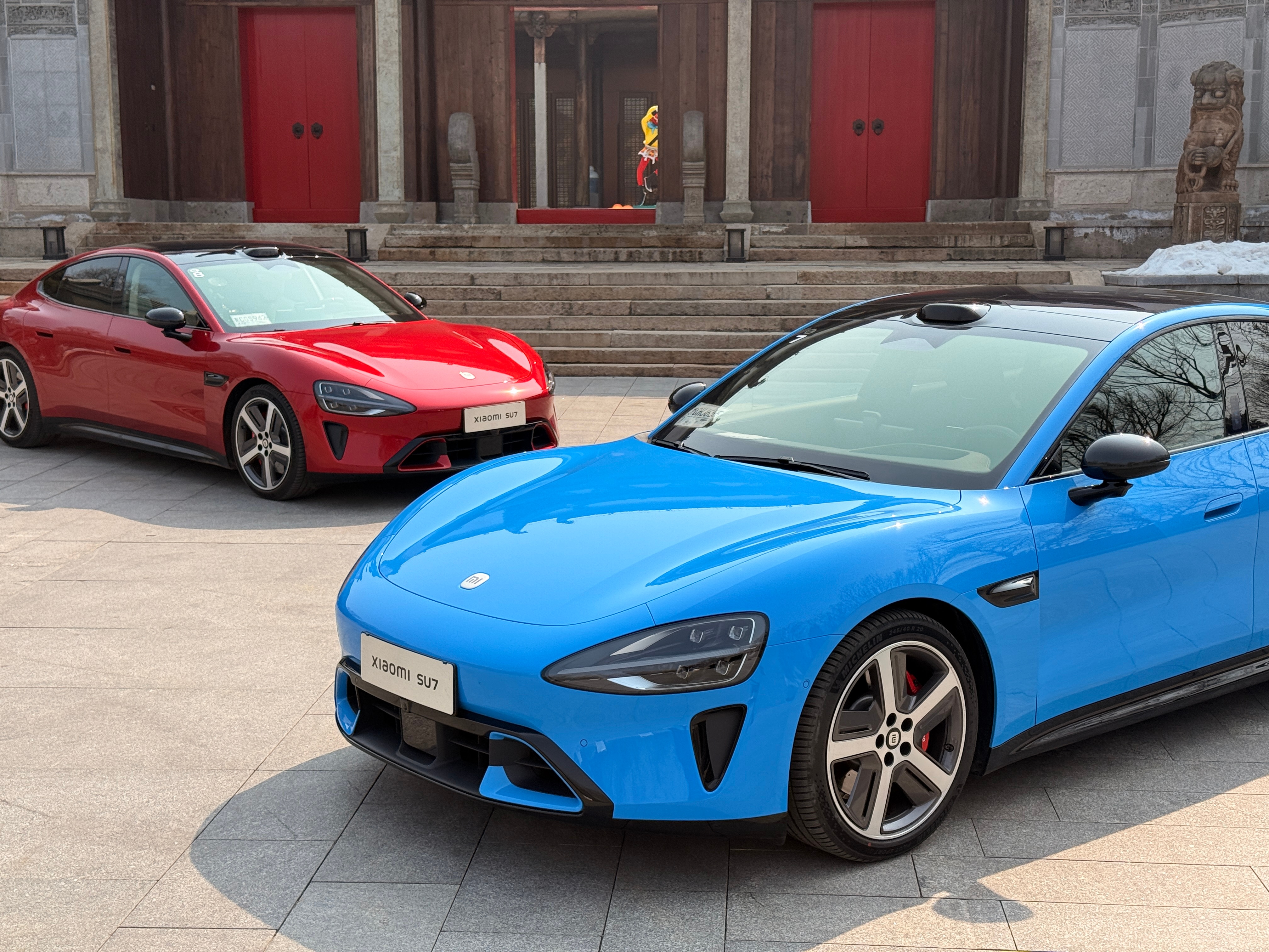 小米汽车自古红蓝出CP大家喜欢卡布里蓝还是赤霞红