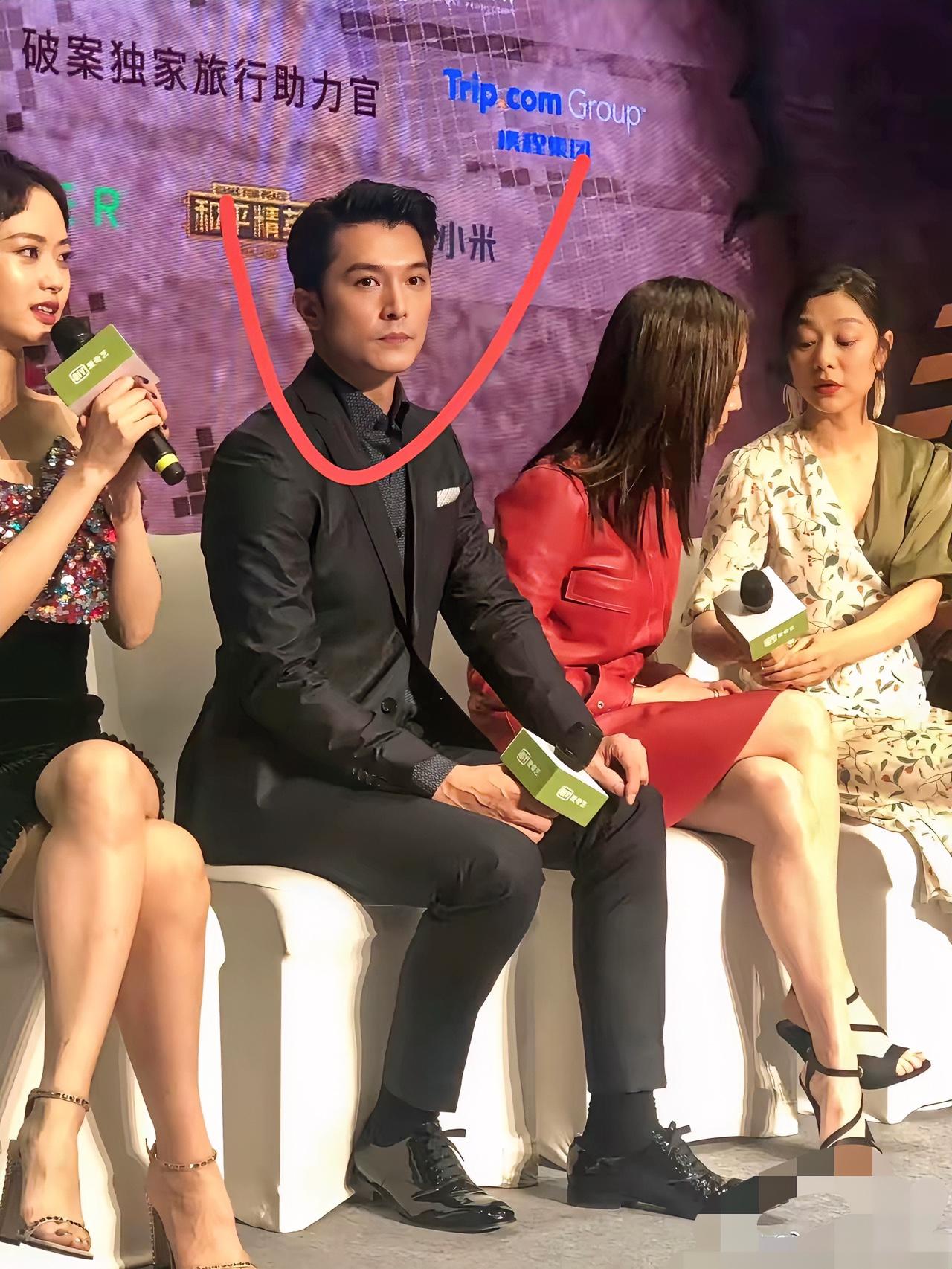 中间这个男人，我敢打赌，年轻人都认识，真的好有男人味，好帅气。