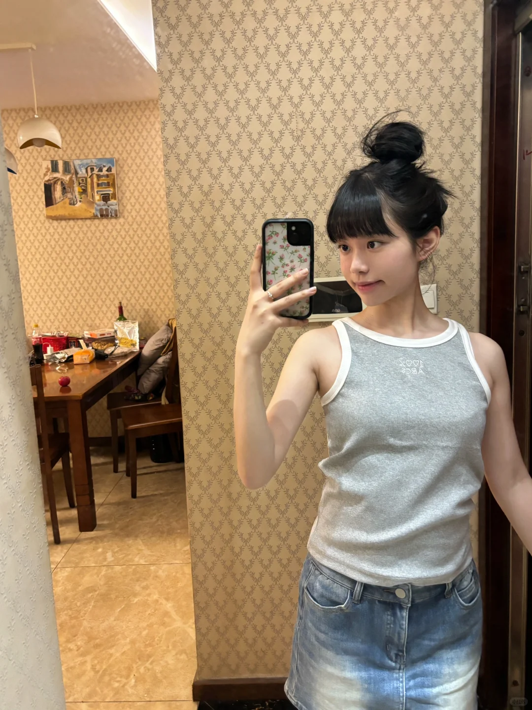 爱上背心了👼