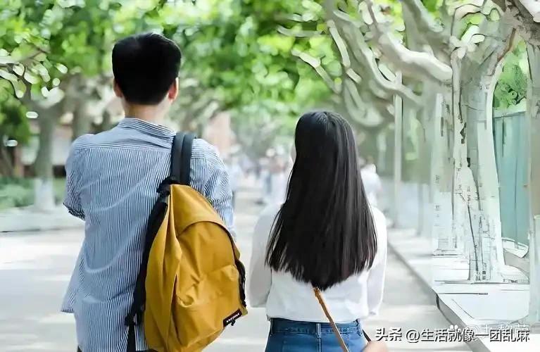 如果女朋友以前和别人同居过，绝大多数男人应该都会介意的吧，虽然嘴上不说，但心里总