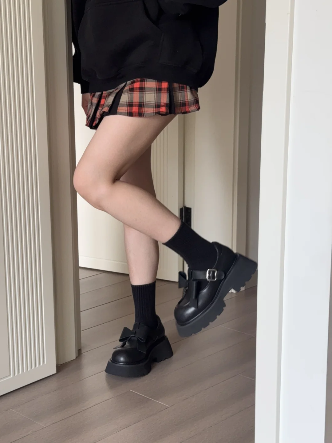 蝴蝶结厚底 周日周日