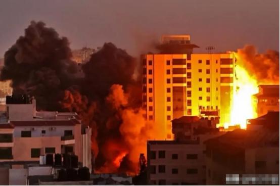 深夜坏消息，巴基斯坦发布重磅信息
 
现在是4月21日晚上10点，据新华社伊斯兰