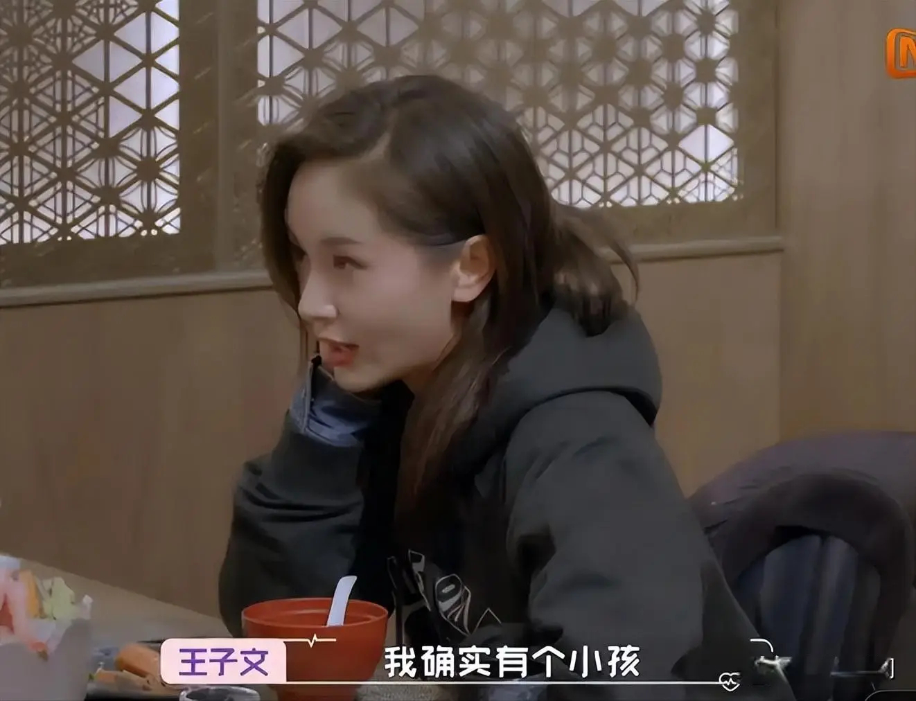 表面“黄花大闺女”，实际却偷偷生子的4位女星，最后一个想不到荧幕上，她们塑造专注