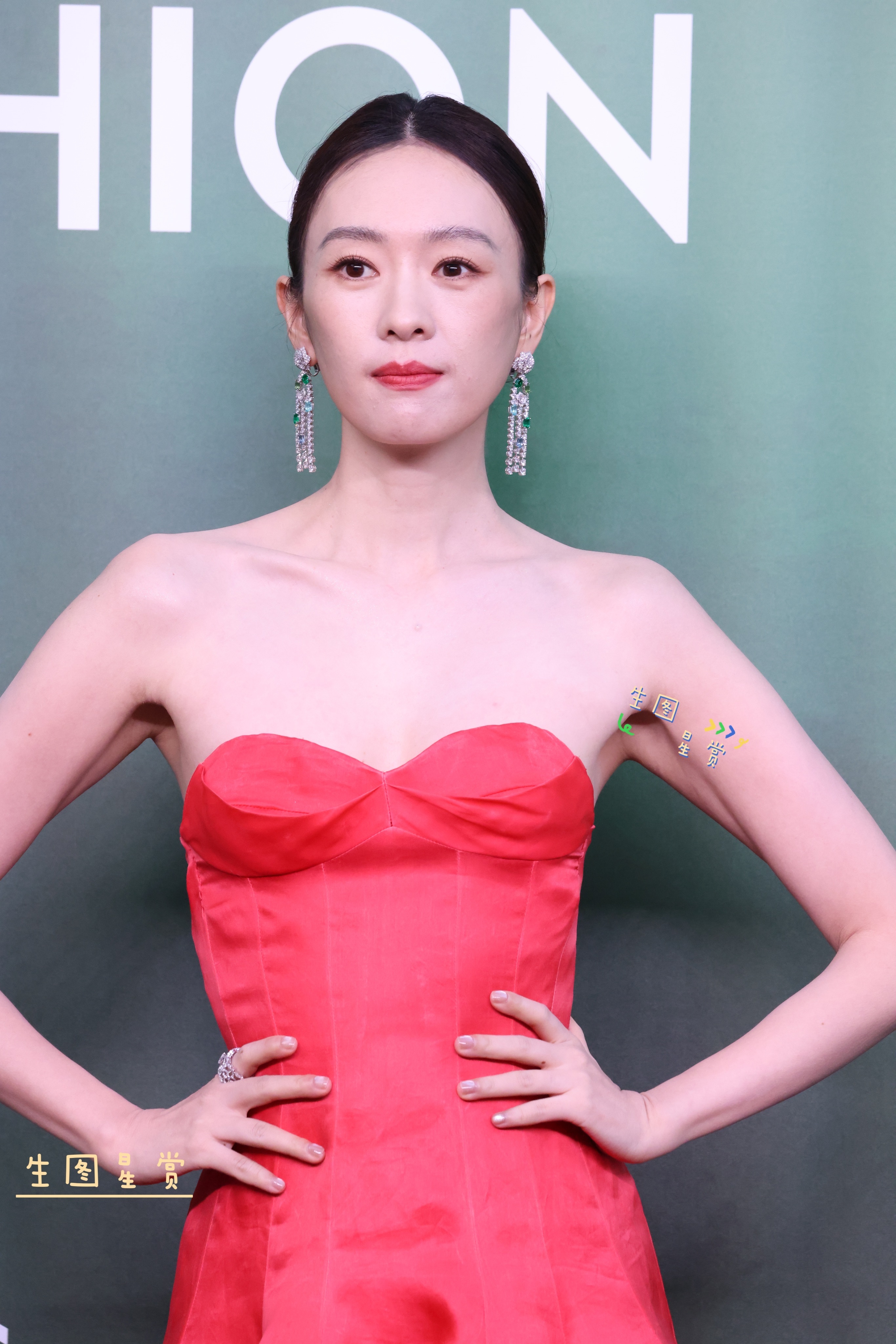 童瑶vogue盛典红毯生图炙热绽放的红玫瑰🌹vogue时尚之力盛会童瑶[超话]
