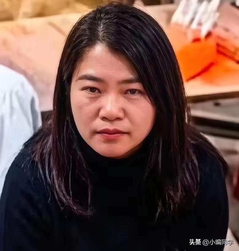 被泼螺蛳粉汤女子坚决不私了，3个隐形代价比拘留罚款更可怕！
​​河北保定螺蛳粉店