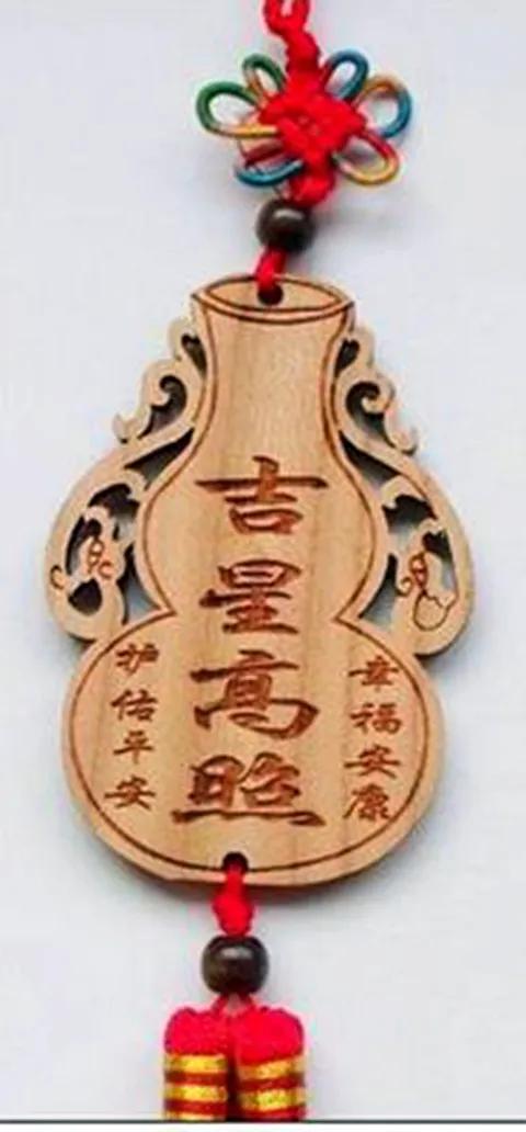 #农历七月初一鬼门开#
农历七月初一鬼门开，农历七月已经到了，在古代人们认为农历