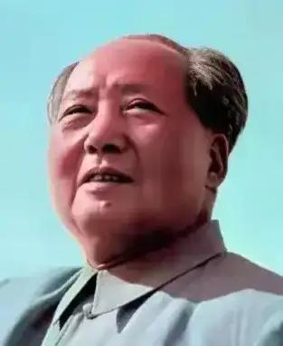 迎天大笑震苍穹，
顶天立地要乾坤！