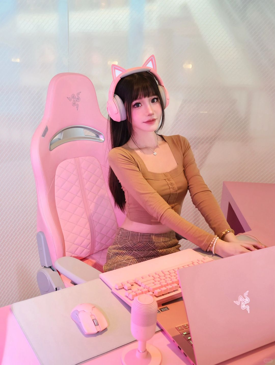 电竞少女已就位💕粉晶系列的外设谁还没有啊