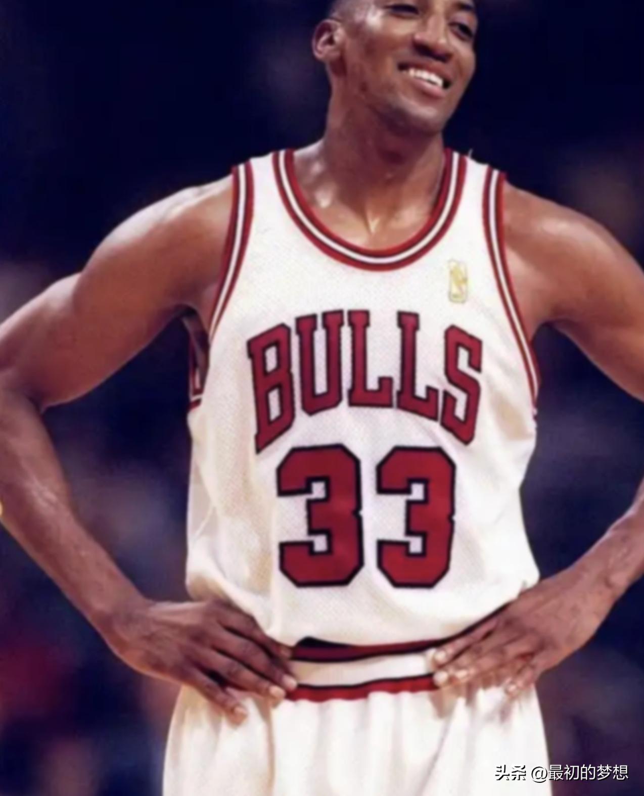 NBA历史最强二当家阵容！放在任何一个时代都能拿到冠军了吧？

控卫:欧文（骑士