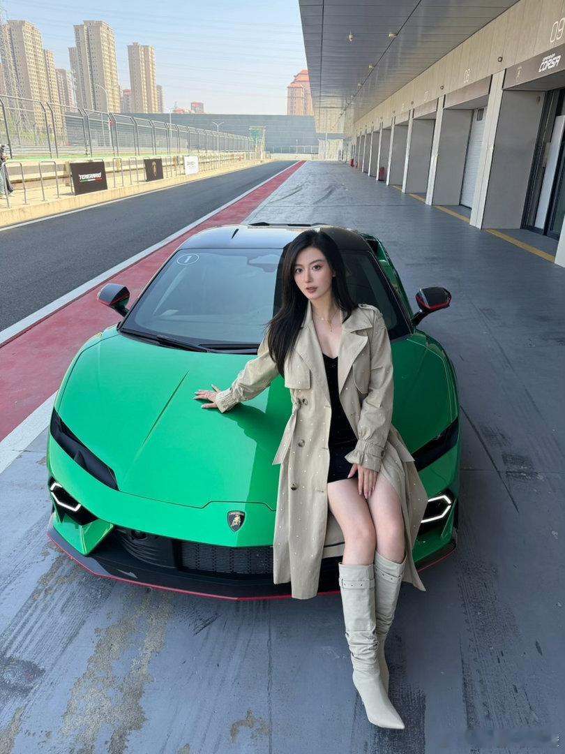 兰博基尼Temerario  新车是Huracán的继任者！神车换代！这不就是电