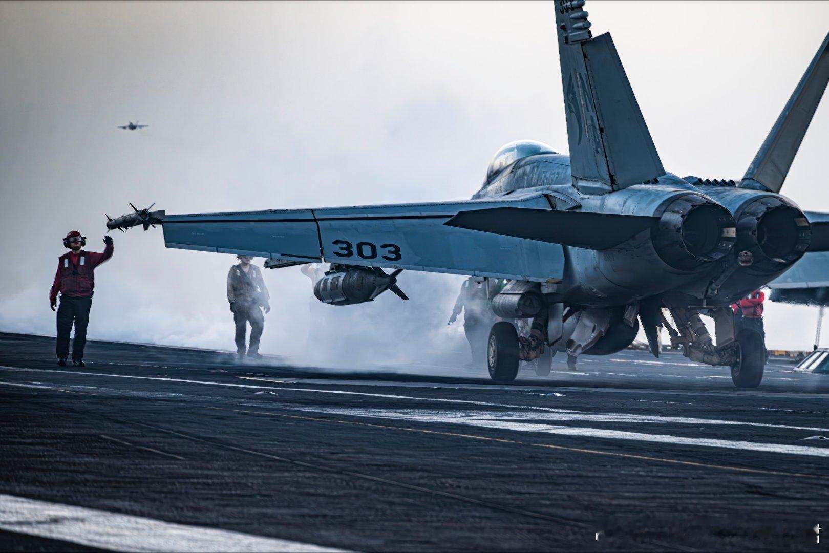 2025年8月23日，USS Nimitz (CVN 68)在中央司令部行动区 