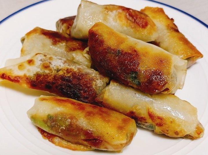 饺子皮平时你都是用来包饺子吗?
饺子皮不光可以包饺子，它还可以变成很多花样的美食
