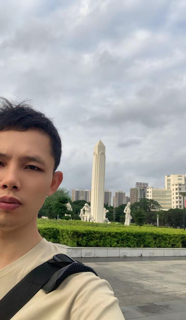 你失约的广州塔我替你来了 下班一个人吃饭 找女友 找饭搭子吃饭 处对象