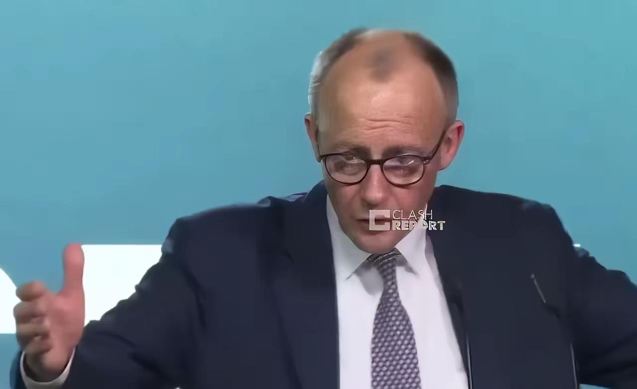 德国总理默茨结束访华后，回到德国在会议上破防的说到德国已经完全落后于中国了！！