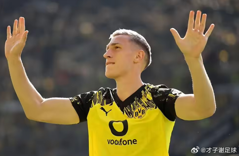 德国天空体育著名记者普莱滕贝格消息，多特蒙德和施洛特贝克续约谈判并不顺利，已经开