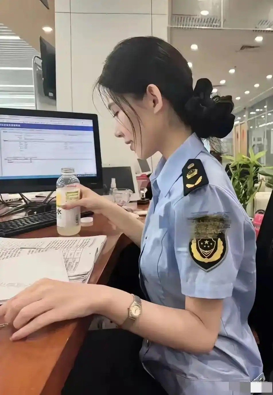 高考考多少分。才能和她一样 ​​​