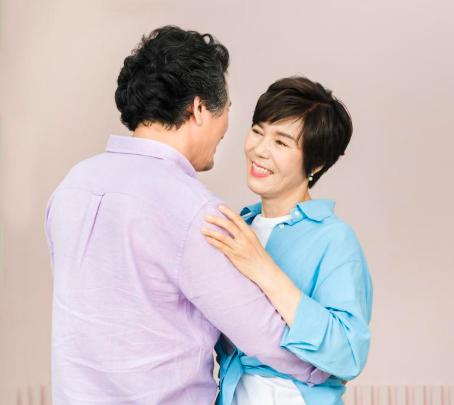 女性绝经后，为什么不愿过夫妻生活了？3个原因男女都要了解

女性到了绝经期，很多