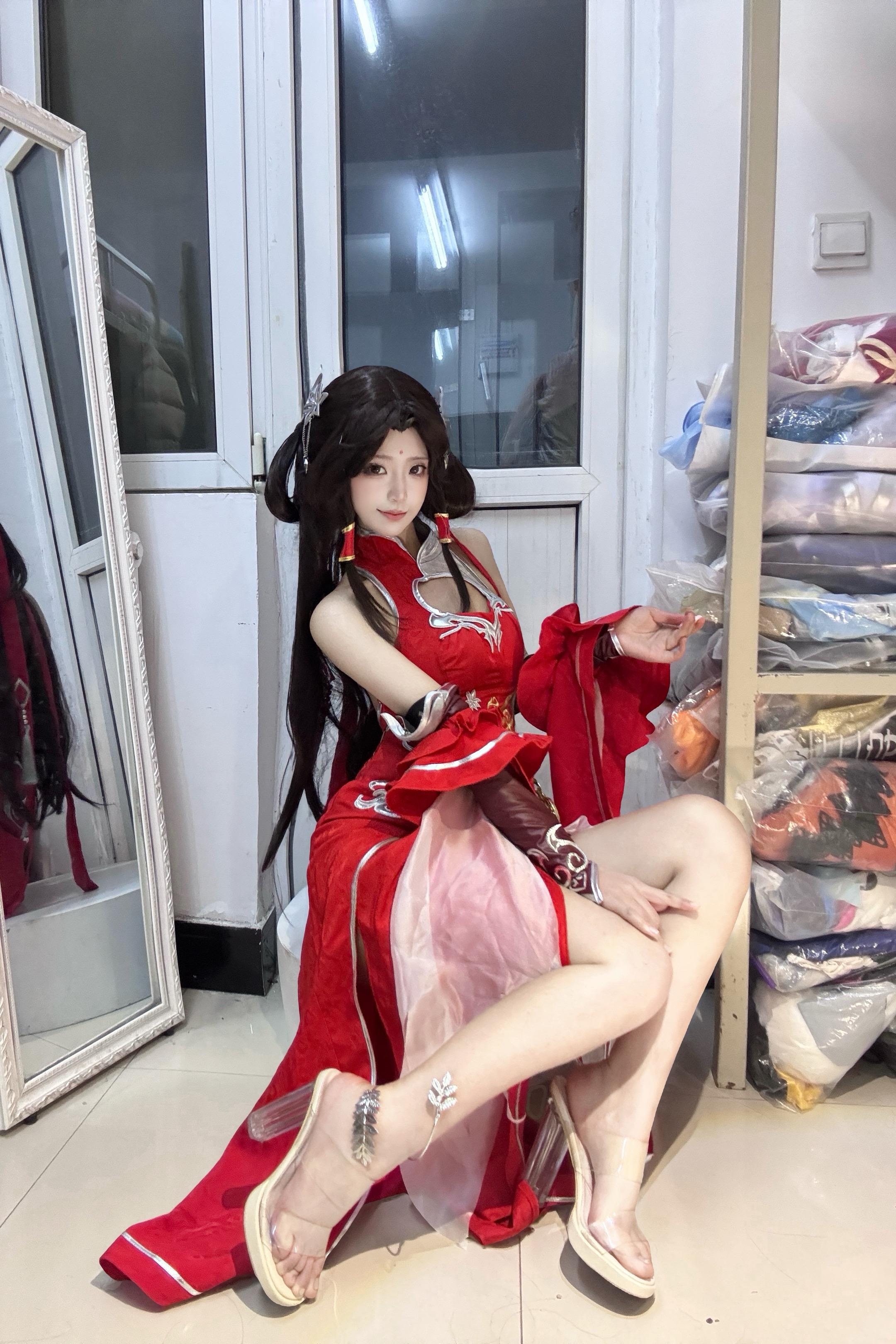 你这人，怎么到哪里都管人叫女胖子。看到这样的作品 就说明开学了 😭开学痛苦