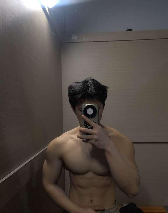 什么时候能出太阳
986超级铁馆汽车西站