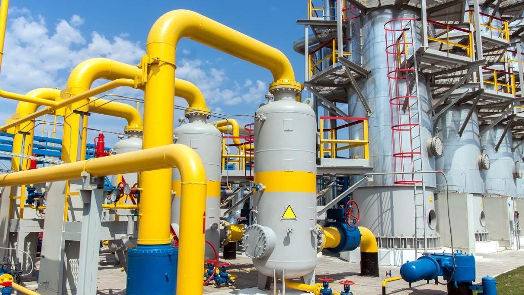 平时“踩华”的日韩，现在居然排着队来找中国买高价气了！这可不是趁火打劫，中国一口