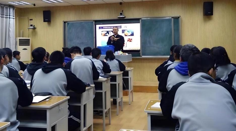 高考出分后才发现：

1、一堆人考600分以上的，似乎600分已经变成了大白菜，