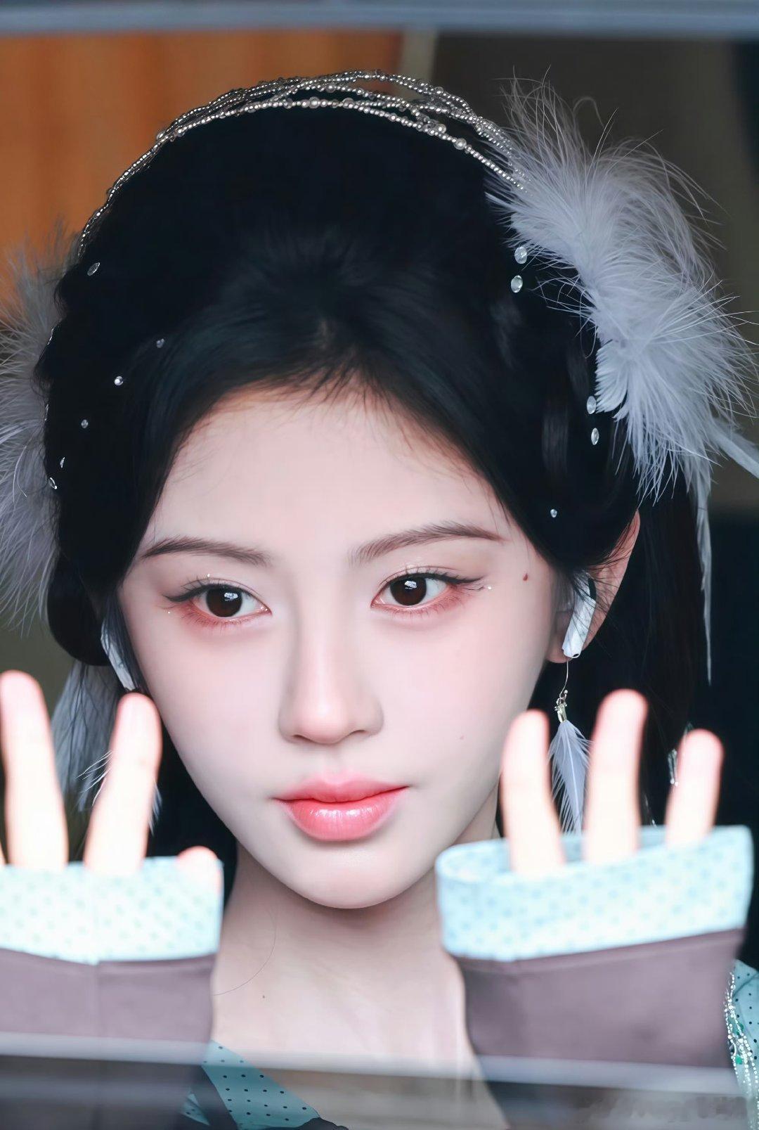 🍊💙鞠婧祎苏绿夏 🍊💙鞠婧祎  ♡ ⑅ +.追星 一种无解的爱.+ ⑅ 