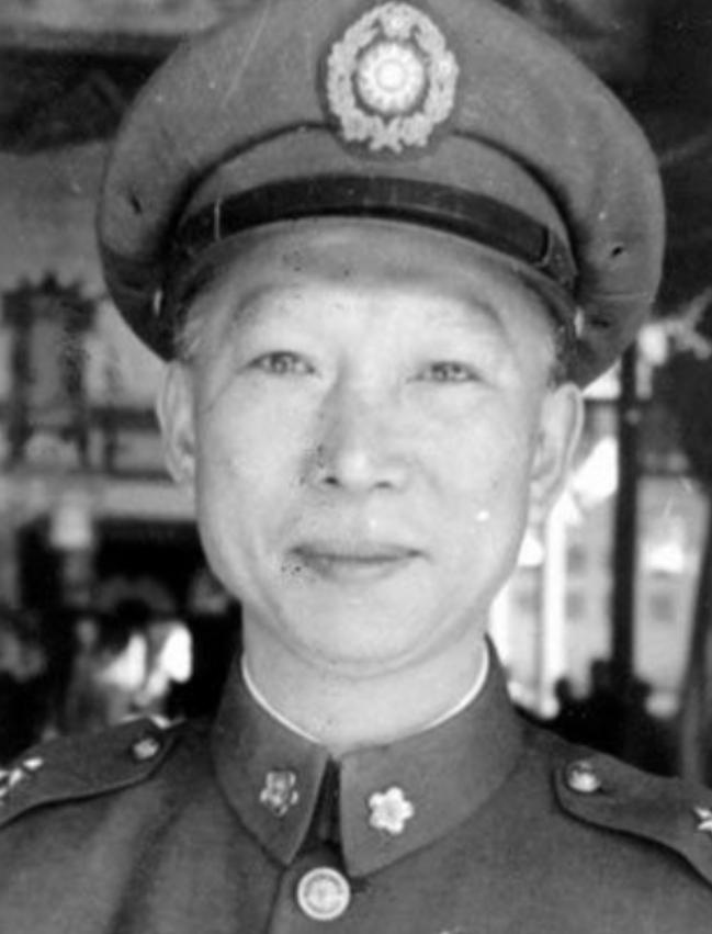 1993年，97岁的薛岳被推上法庭受审，法官发问后，他沉默了很长时间，随后说道 