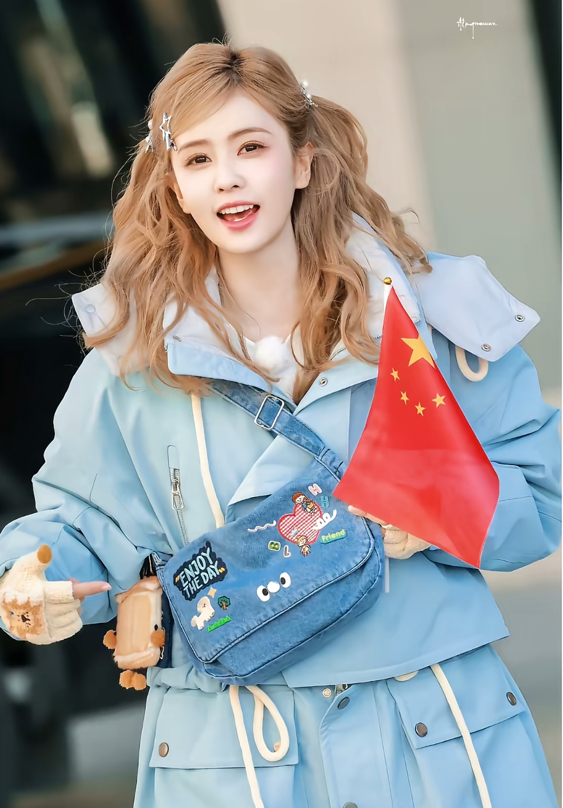 你是说hhd给bmy的包是在青果巷做的么[捂嘴哭] ​​​