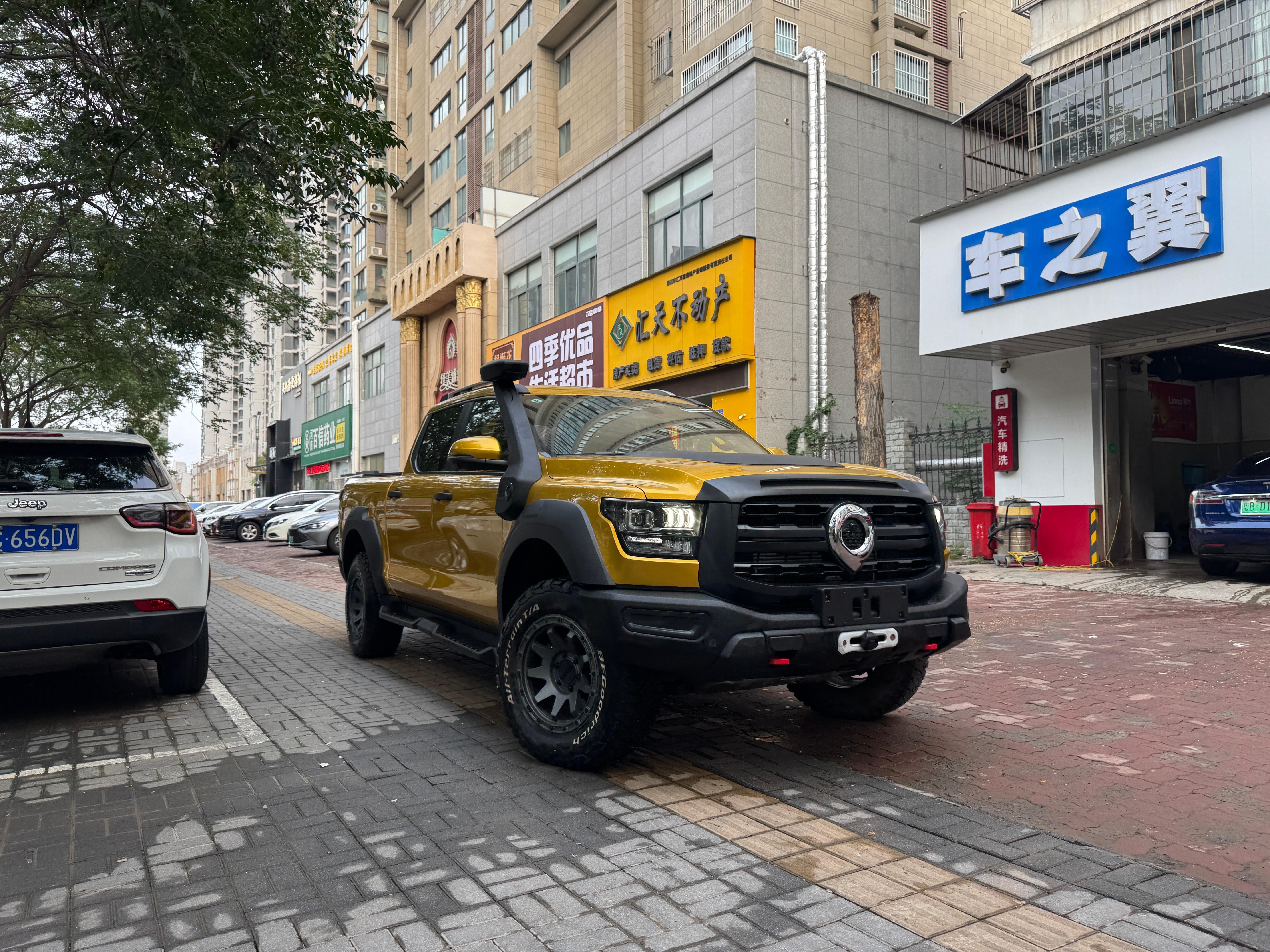 打卡一个新城市洛阳开我司最新带外放电的大皮卡山海炮Hi4-T员工早就到了，领导才