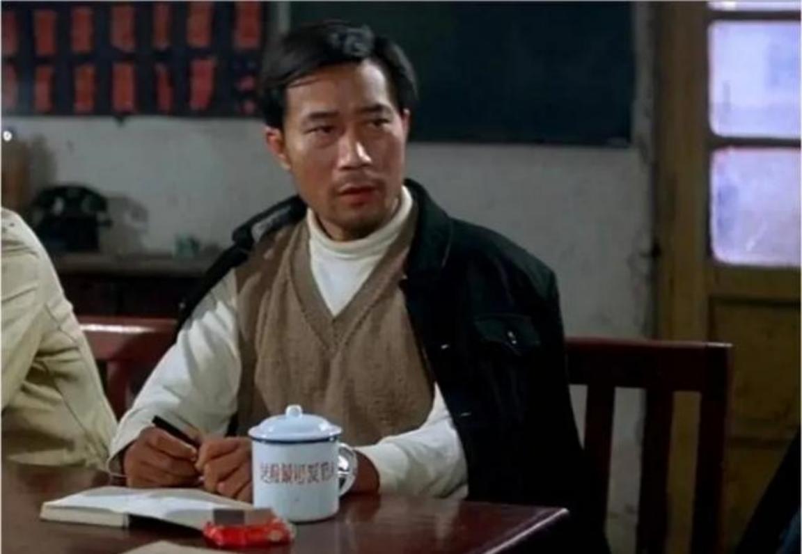 1990年，导演请李雪健主演焦裕禄。不料，焦裕禄的妻子得知后，立马摆了摆手，连连