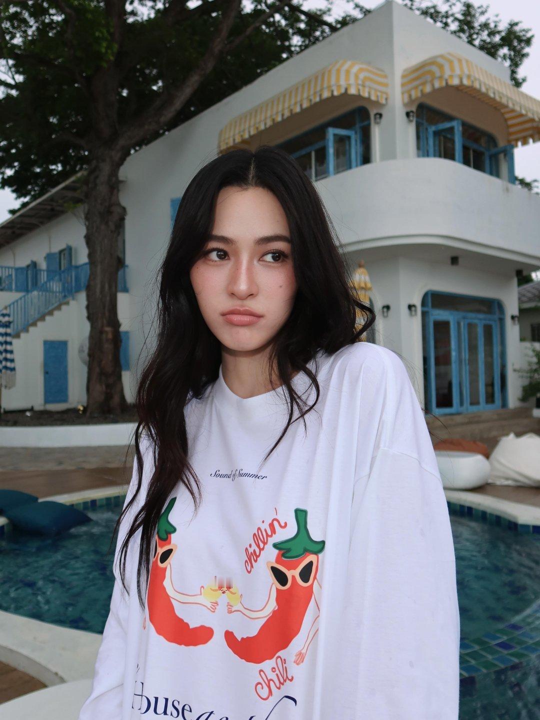 邝玲：I'm hot 🌶️🔥❤️啊啊啊啊啊啊啊啊啊啊啊 