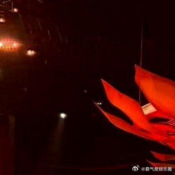 演员钟楚曦凭借电影《好东西》中小叶一角，荣获第38届中国电影金鸡奖最佳女配角奖。